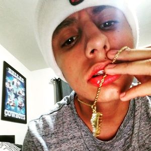 Meet your Posher, Roberto